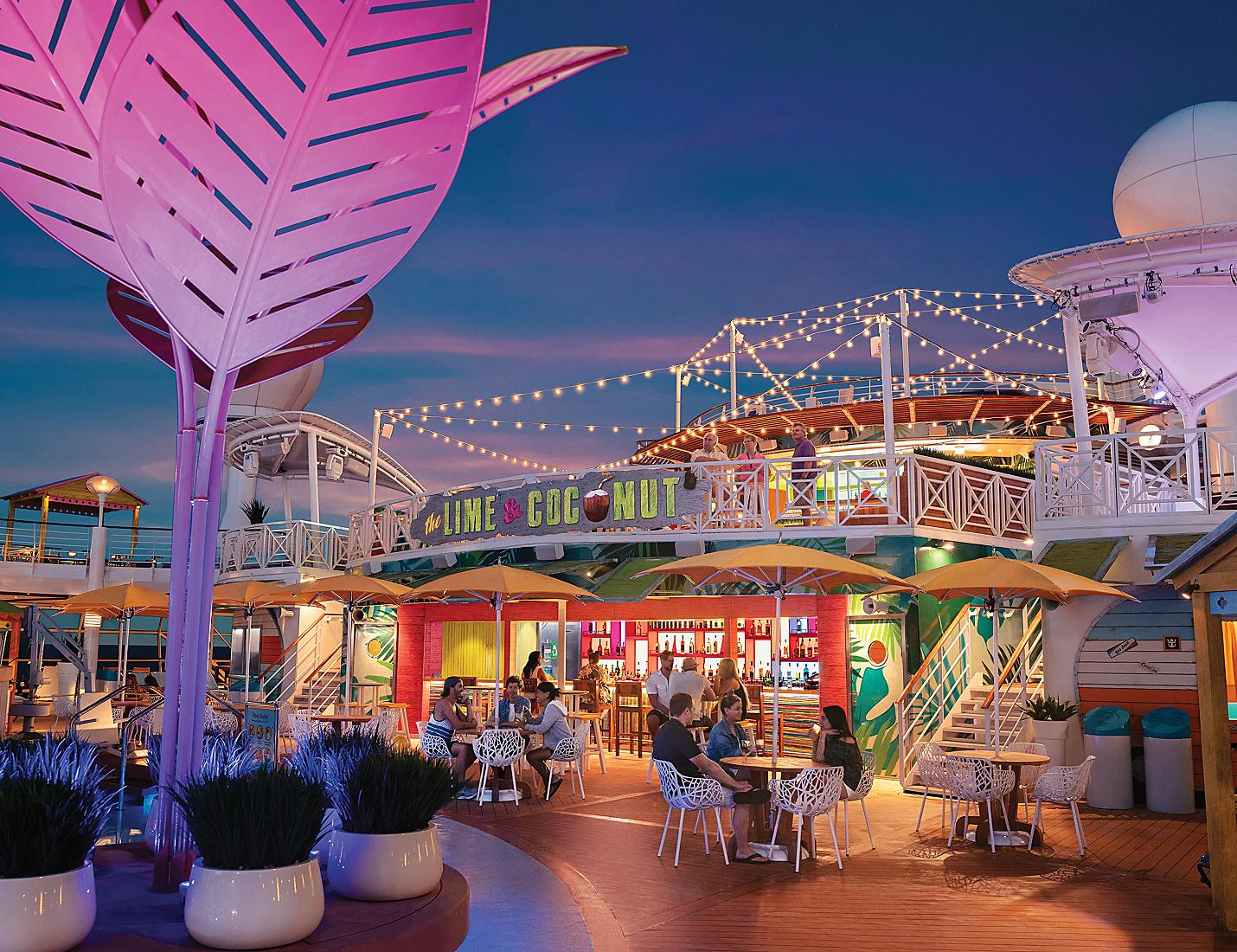 lime-and-coconut-nightlife-bar-friends-cocktails.jpg